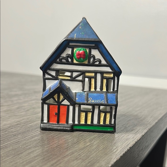 Other - Once Upon A Christmas Time Ceramic Lighted Sweets House Original Box Christmas